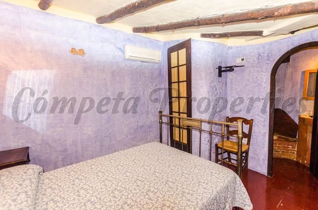 7 sovrum Kommersiell till salu i Archez - 275 000 € (Ref: 10076314)