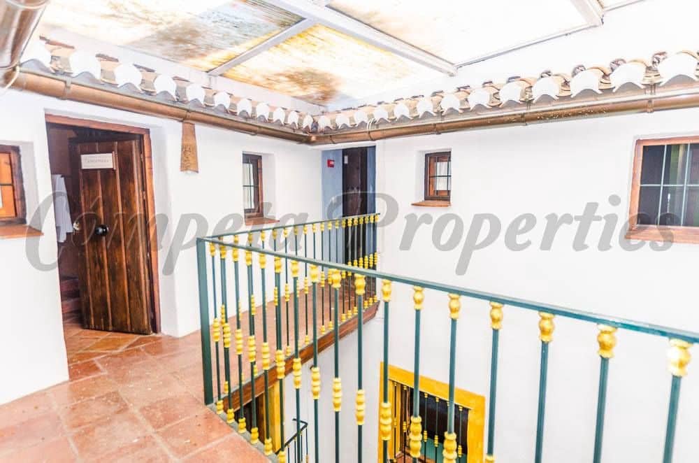 7 sovrum Kommersiell till salu i Archez - 275 000 € (Ref: 10076314)