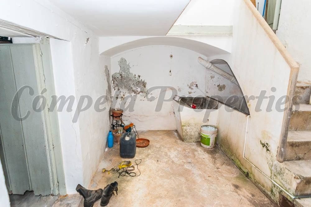 9 chambre Maison de Ville à vendre à Competa - 210 000 € (Ref: 10076316)