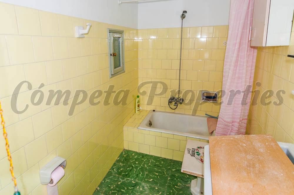 9 chambre Maison de Ville à vendre à Competa - 210 000 € (Ref: 10076316)