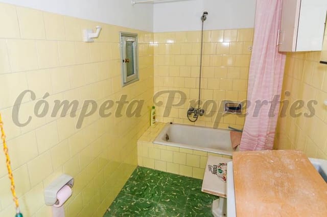 9 chambre Maison de Ville à vendre à Cómpeta - 210 000 € (Ref: 10076316)