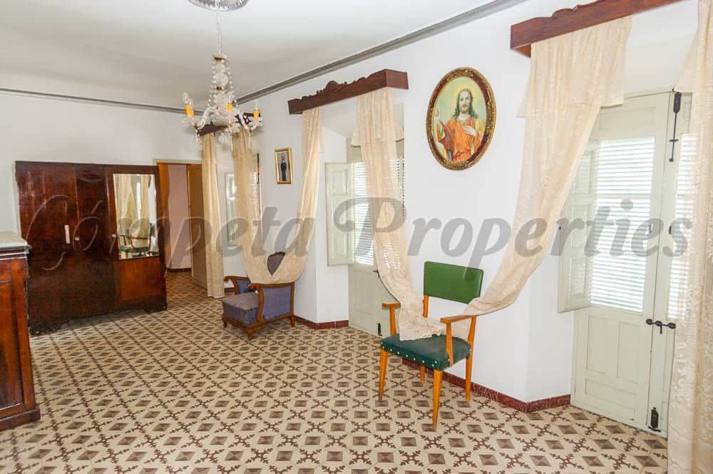 9 chambre Maison de Ville à vendre à Competa - 210 000 € (Ref: 10076316)
