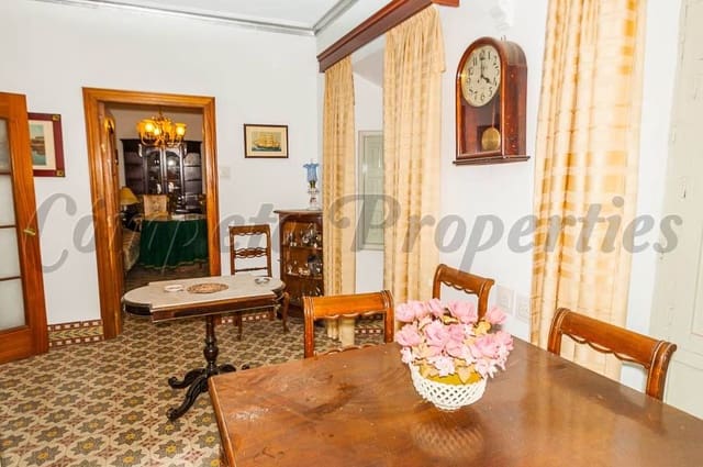 9 chambre Maison de Ville à vendre à Cómpeta - 210 000 € (Ref: 10076316)