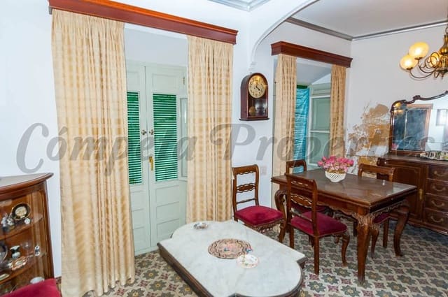 9 chambre Maison de Ville à vendre à Cómpeta - 210 000 € (Ref: 10076316)