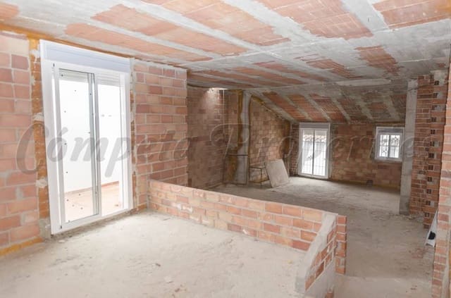 5 slaapkamer Huis te koop in Canillas de Aceituno - € 139.000 (Ref: 10076319)