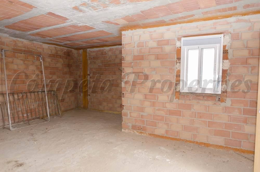 5 quarto Casa em Banda para venda em Canillas de Aceituno - 139 000 € (Ref: 10076319)