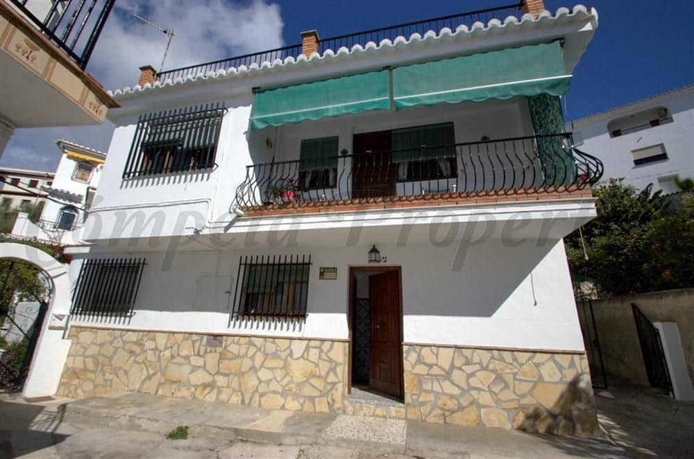 8 Zimmer Haus zu verkaufen in Competa mit Garage - 390.000 € (Ref: 10076321)