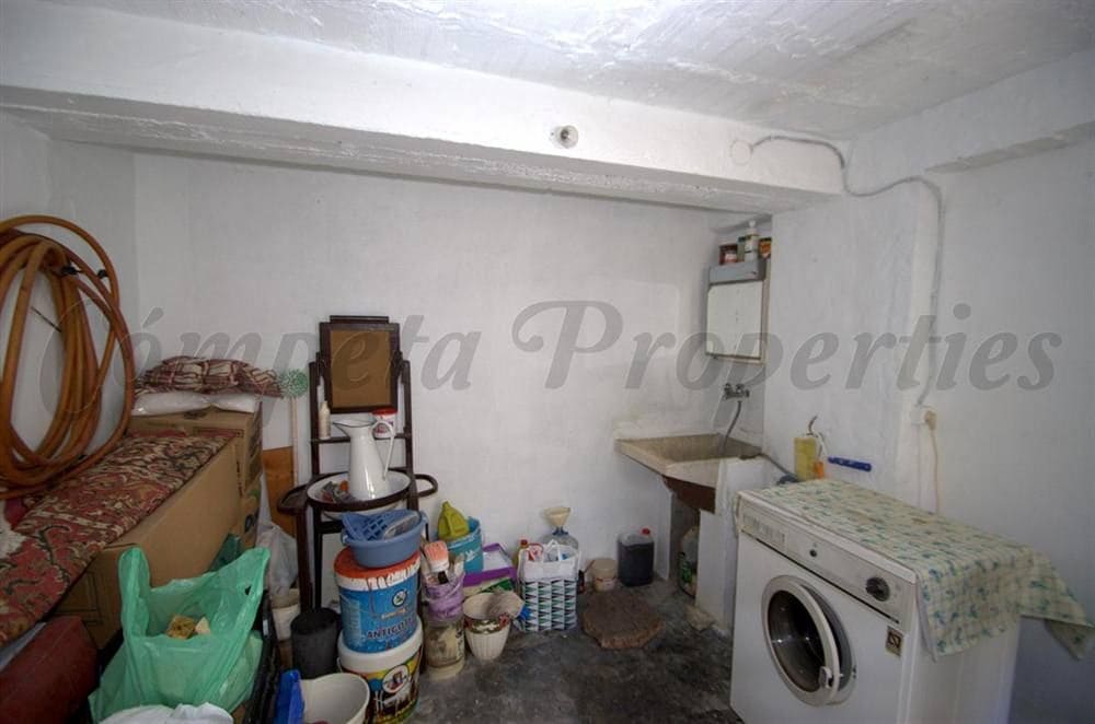 8 Zimmer Haus zu verkaufen in Competa mit Garage - 390.000 € (Ref: 10076321)