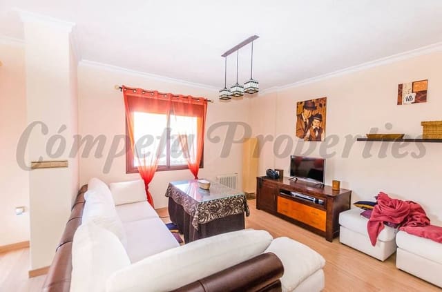 Casa de 3 habitaciones en Cómpeta en venta - 259.000 € (Ref: 10076322)