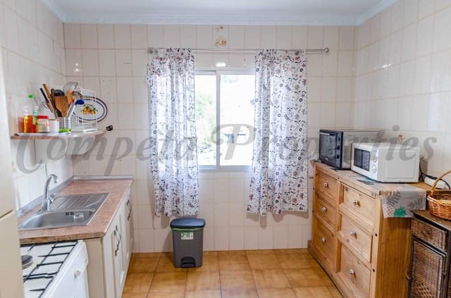 5 Zimmer Haus zu verkaufen in Cómpeta - 480.000 € (Ref: 10076323)