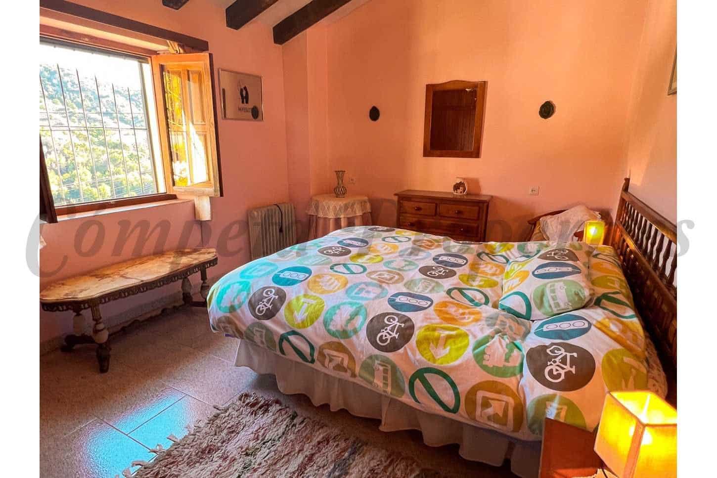 3 Zimmer Reihenhaus zu verkaufen in Frigiliana mit Pool Garage - 399.000 € (Ref: 10076325)