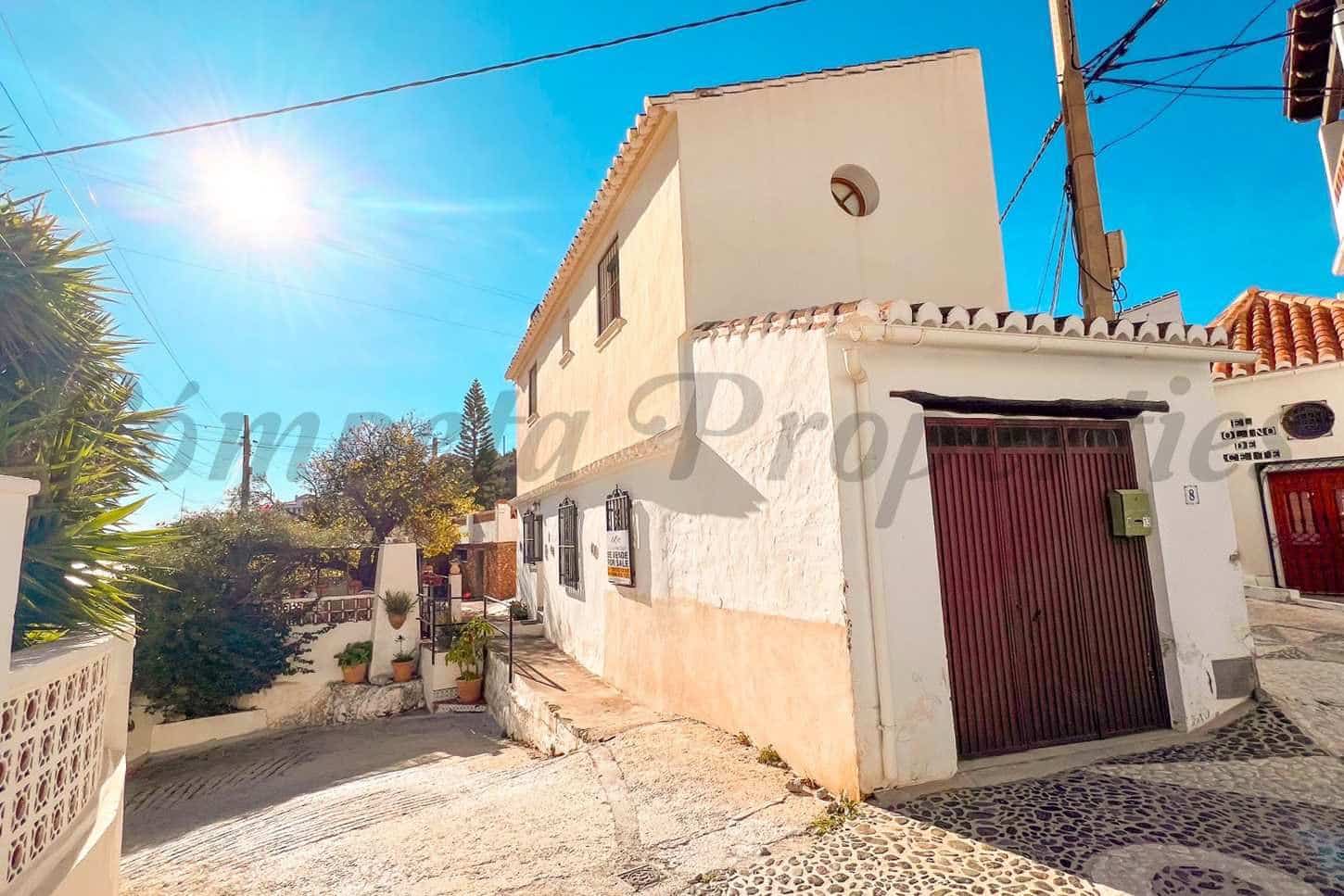 3 Zimmer Reihenhaus zu verkaufen in Frigiliana mit Pool Garage - 399.000 € (Ref: 10076325)