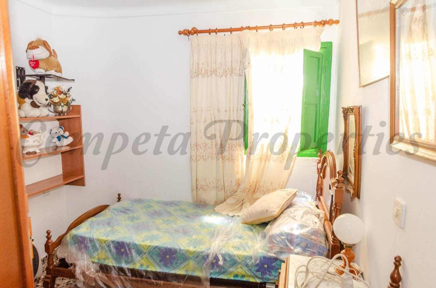 5 sypialnia Dom na sprzedaż w Competa - 157 000 € (Ref: 10076328)