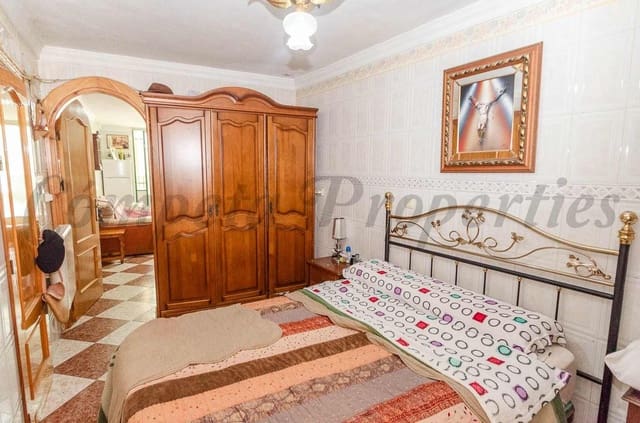 5 sypialnia Dom na sprzedaż w Cómpeta - 157 000 € (Ref: 10076328)
