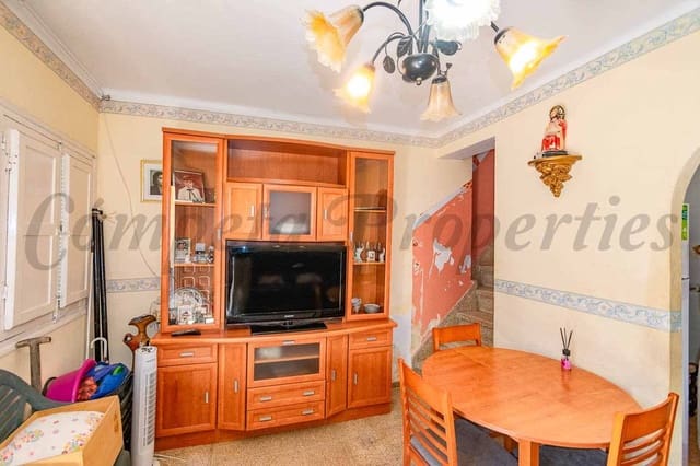 3 makuuhuone Omakotitalo myytävänä paikassa Torrox Pueblo, Torrox - 202 000 € (Ref: 10076330)
