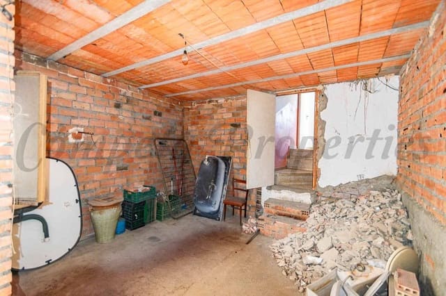 3 makuuhuone Omakotitalo myytävänä paikassa Torrox Pueblo, Torrox - 202 000 € (Ref: 10076330)