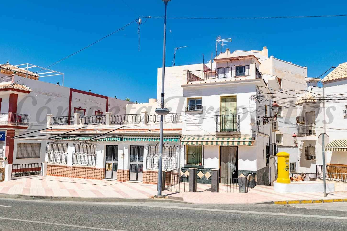 3 quarto Casa em Banda para venda em Torrox - 202 000 € (Ref: 10076330)