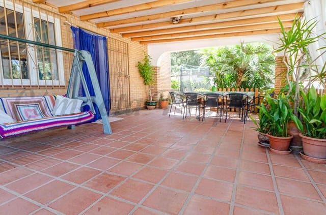 4 chambre Villa/Maison à vendre à Cómpeta avec piscine garage - 599 000 € (Ref: 10076331)
