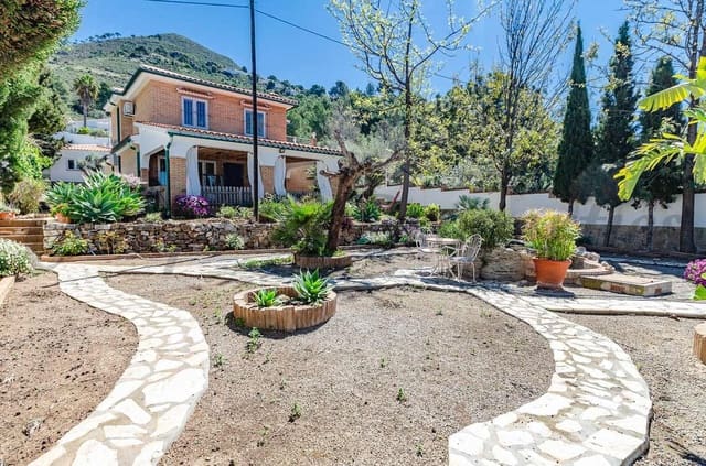 4 chambre Villa/Maison à vendre à Cómpeta avec piscine garage - 599 000 € (Ref: 10076331)