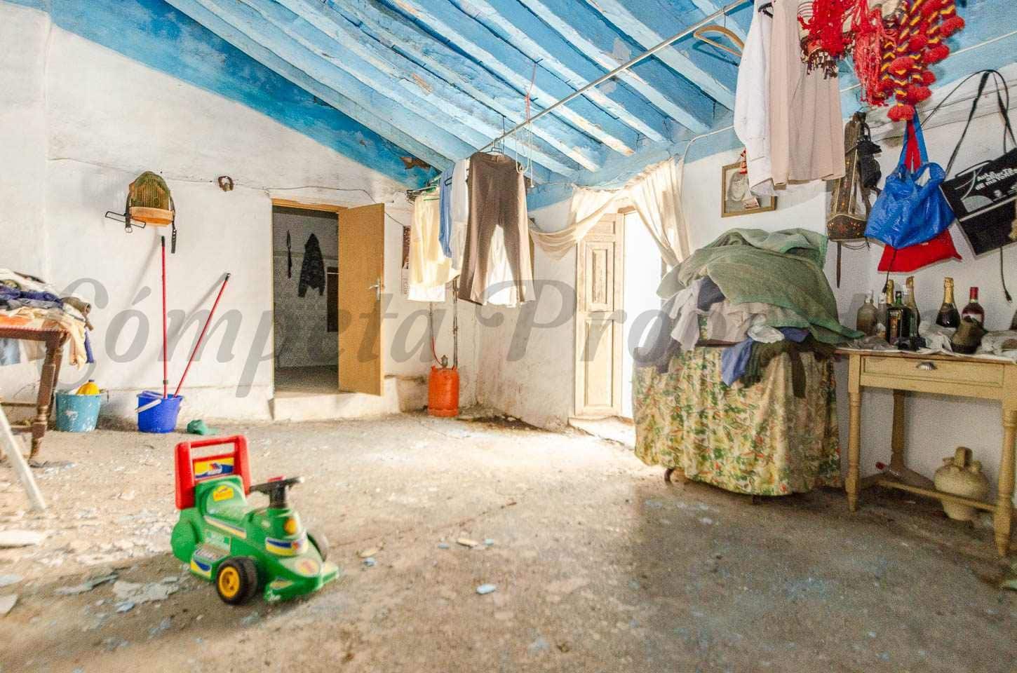 4 makuuhuone Omakotitalo myytävänä paikassa Salares - 87 500 € (Ref: 10076332)