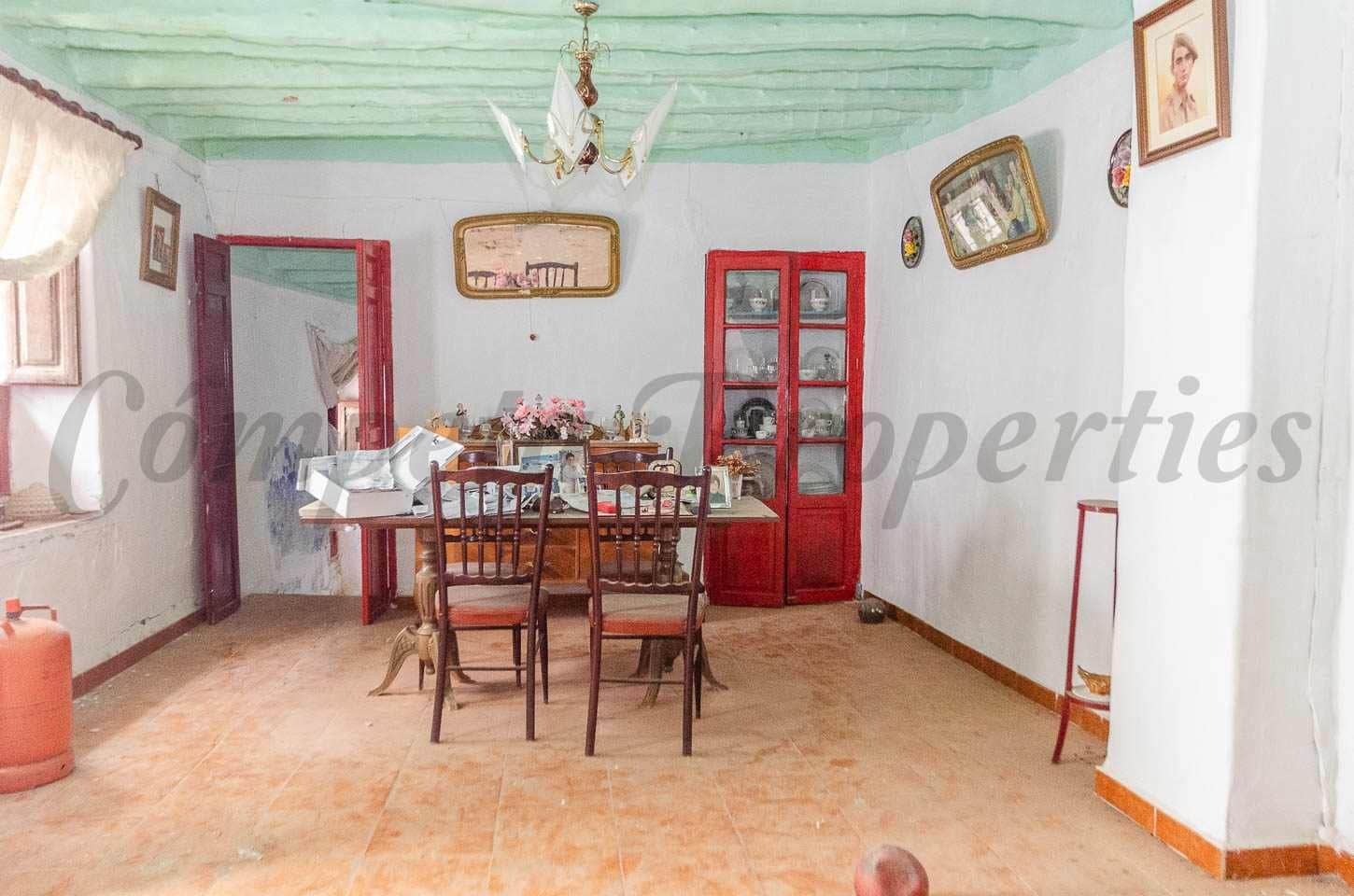 4 makuuhuone Omakotitalo myytävänä paikassa Salares - 87 500 € (Ref: 10076332)