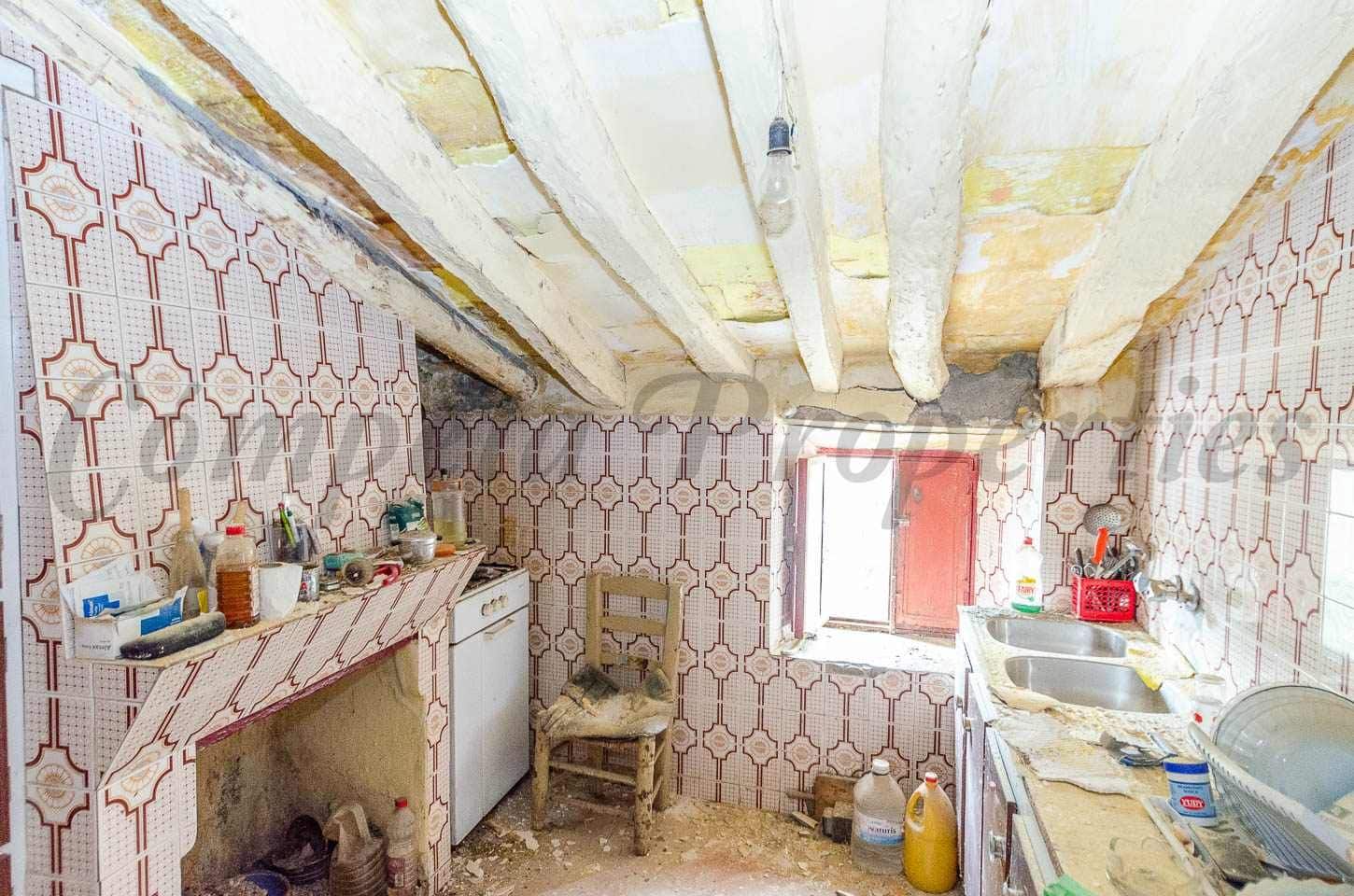 4 makuuhuone Omakotitalo myytävänä paikassa Salares - 87 500 € (Ref: 10076332)