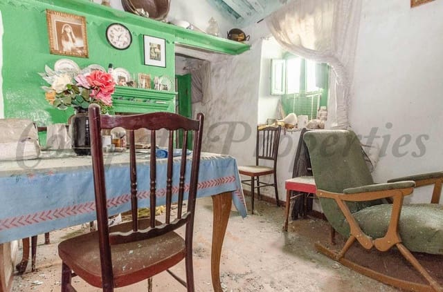 4 makuuhuone Omakotitalo myytävänä paikassa Salares - 87 500 € (Ref: 10076332)