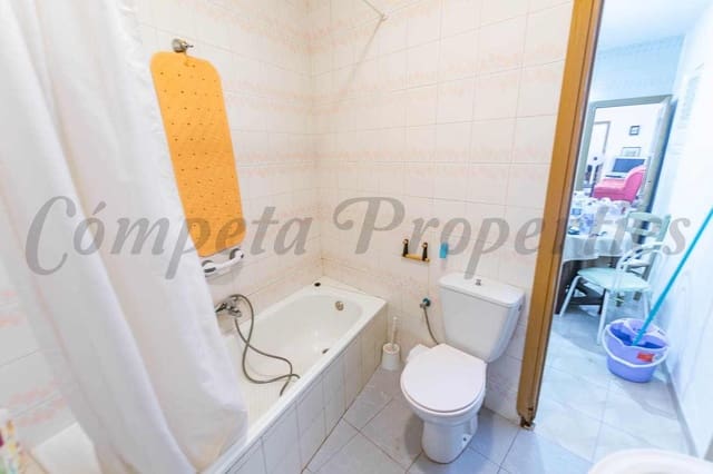 3 bedroom Townhouse for sale in Periana - € 80,000 (Ref: 10076334)