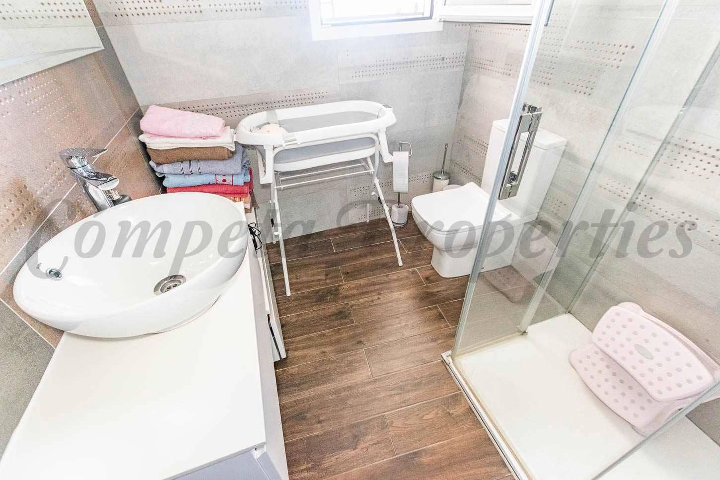 3 makuuhuone Omakotitalo myytävänä paikassa Corumbela mukana 
autotalli - 220 000 € (Ref: 10076335)