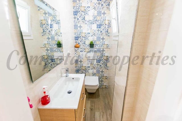 4 makuuhuone Omakotitalo myytävänä paikassa Cómpeta - 445 000 € (Ref: 10076337)