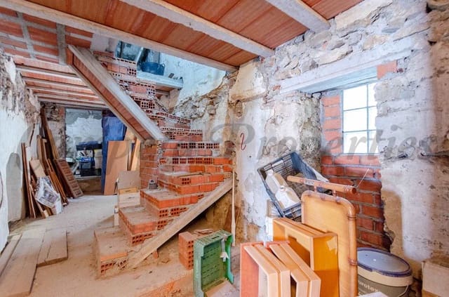 3 Zimmer Haus zu verkaufen in Canillas de Albaida - 72.500 € (Ref: 10076342)