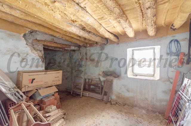 3 Zimmer Haus zu verkaufen in Canillas de Albaida - 72.500 € (Ref: 10076342)
