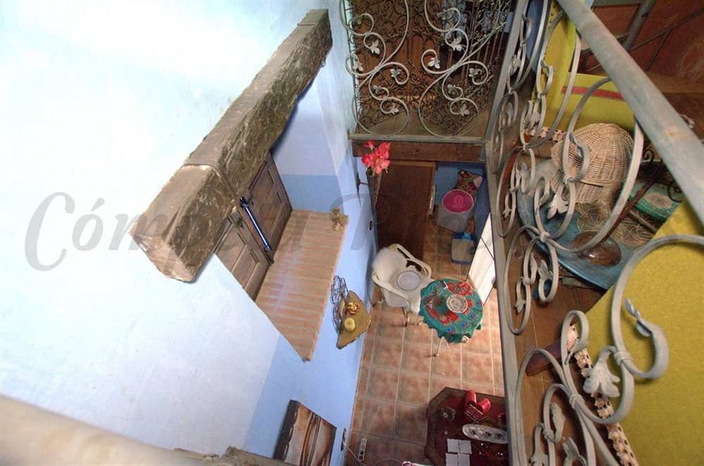 2 slaapkamer Huis te huur in Archez - € 625 (Ref: 10076343)