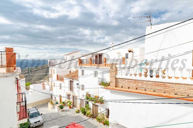 3 bedroom Townhouse for sale in Canillas de Aceituno - € 65,000 (Ref: 10076345)