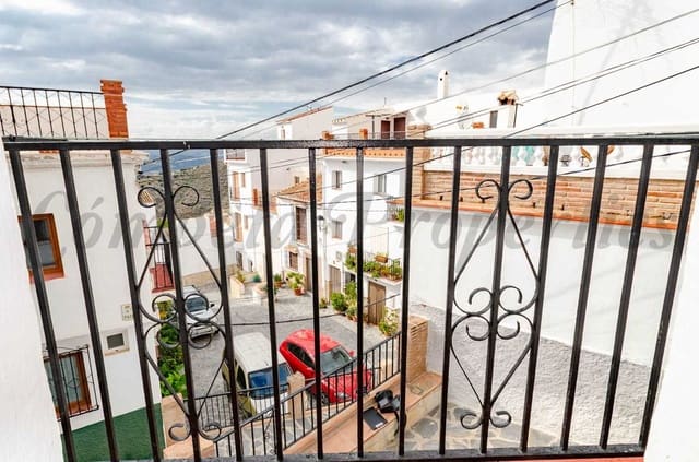 3 bedroom Townhouse for sale in Canillas de Aceituno - € 65,000 (Ref: 10076345)