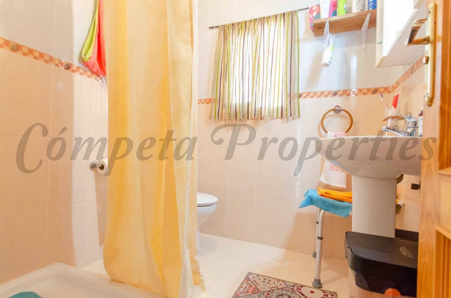 3 Zimmer Haus zu verkaufen in Archez mit Garage - 129.900 € (Ref: 10076349)