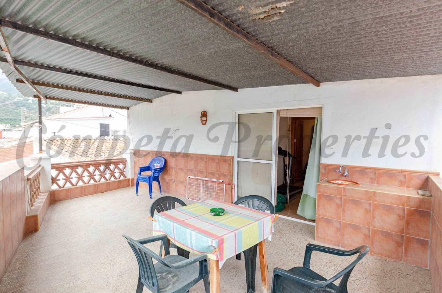 3 Zimmer Haus zu verkaufen in Archez mit Garage - 129.900 € (Ref: 10076349)