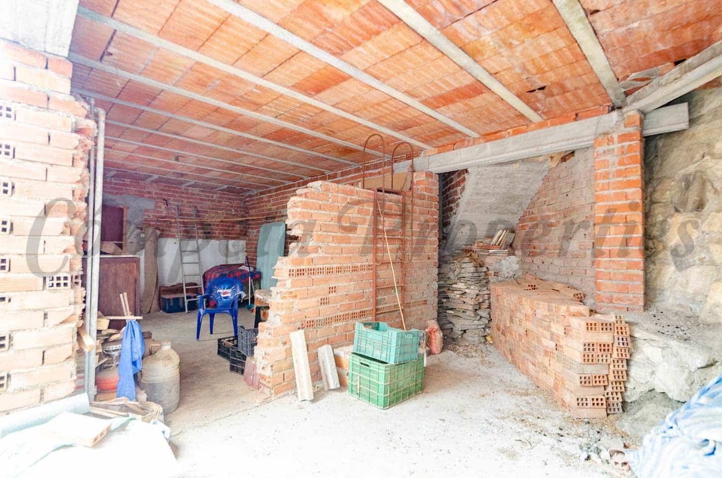 3 Zimmer Haus zu verkaufen in Archez mit Garage - 129.900 € (Ref: 10076349)