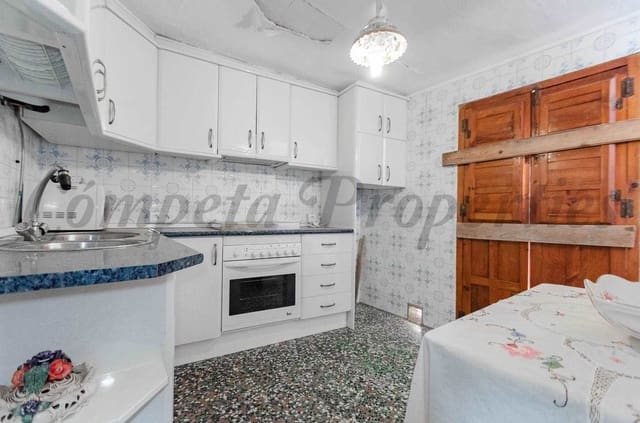 2 makuuhuone Omakotitalo myytävänä paikassa Salares - 89 000 € (Ref: 10076350)