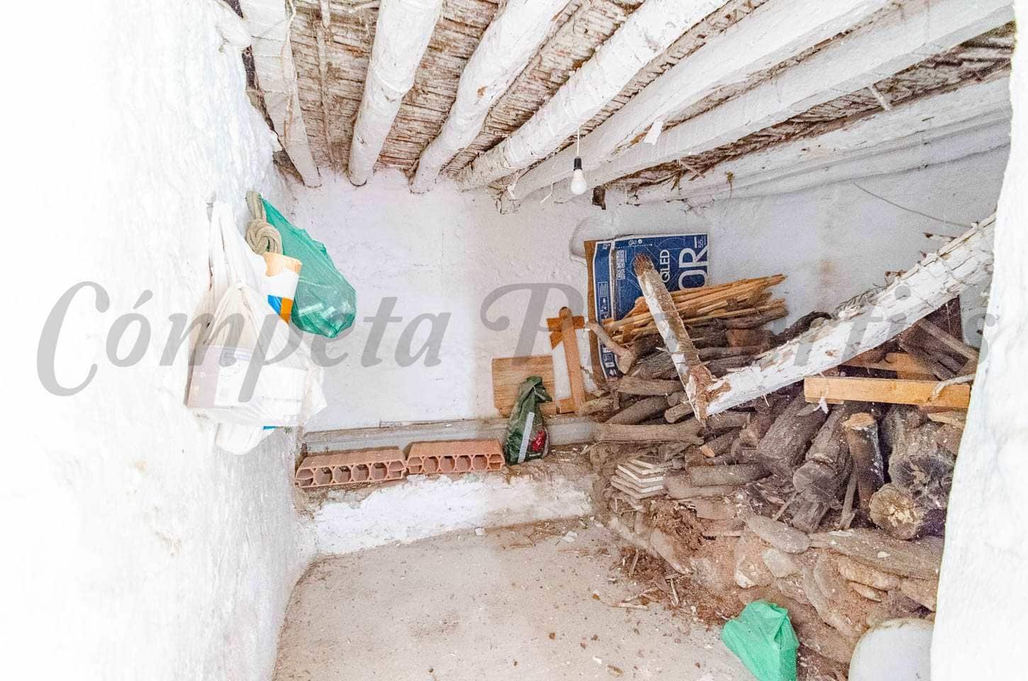 2 makuuhuone Omakotitalo myytävänä paikassa Salares - 99 000 € (Ref: 10076351)