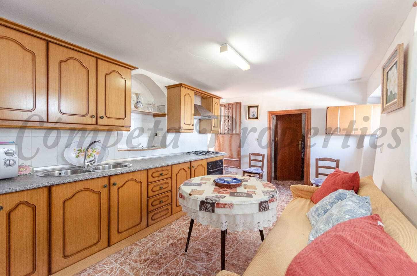 1 quarto Casa em Banda para venda em Canillas de Aceituno - 96 000 € (Ref: 10076353)