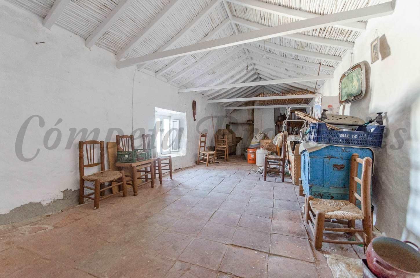 1 quarto Casa em Banda para venda em Canillas de Aceituno - 96 000 € (Ref: 10076353)