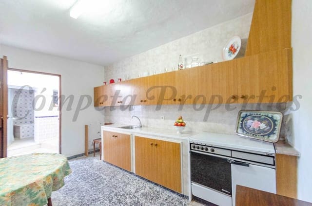 3 makuuhuone Omakotitalo myytävänä paikassa Canillas de Aceituno - 86 000 € (Ref: 10076354)