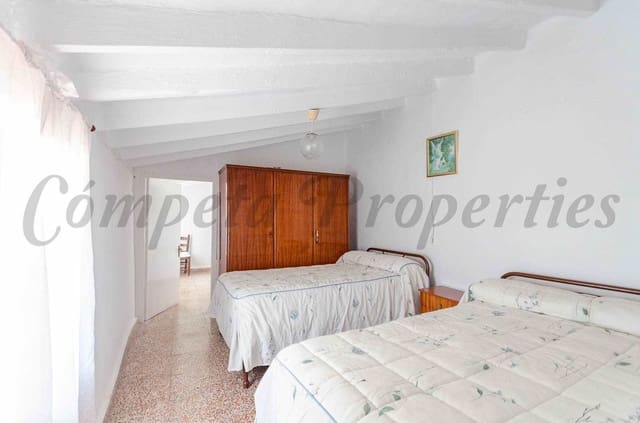 3 makuuhuone Omakotitalo myytävänä paikassa Canillas de Aceituno - 86 000 € (Ref: 10076354)