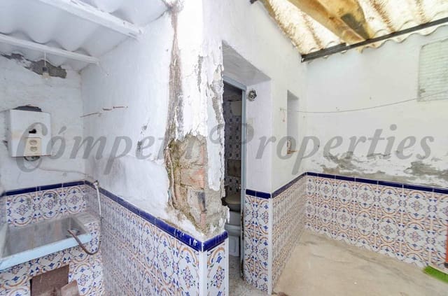 3 makuuhuone Omakotitalo myytävänä paikassa Canillas de Aceituno - 86 000 € (Ref: 10076354)