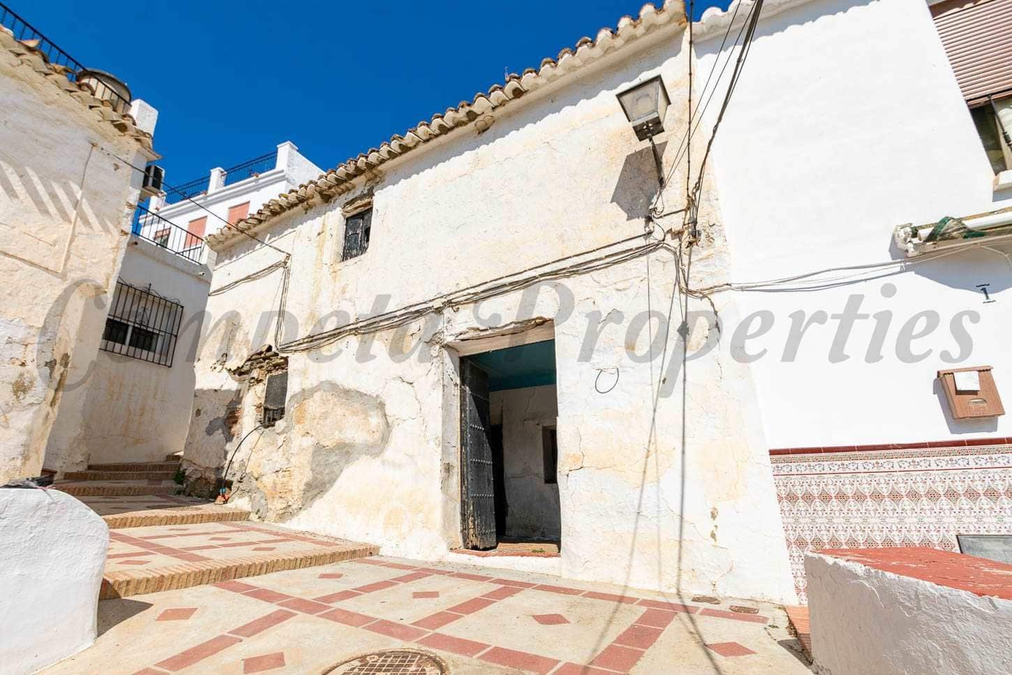 3 chambre Maison de Ville à vendre à Sayalonga - 67 000 € (Ref: 10076357)