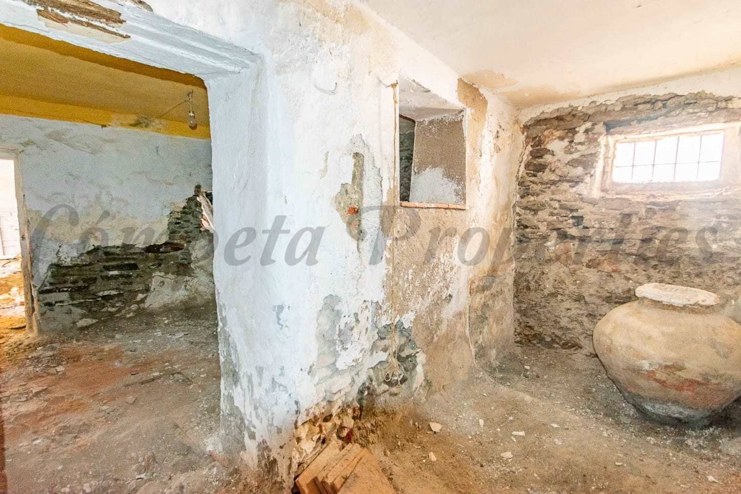 3 chambre Maison de Ville à vendre à Sayalonga - 67 000 € (Ref: 10076357)
