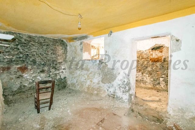 3 chambre Maison de Ville à vendre à Sayalonga - 67 000 € (Ref: 10076357)