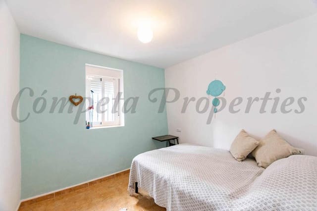 3 Zimmer Haus zu vermieten in Cómpeta - 750 € (Ref: 10076358)