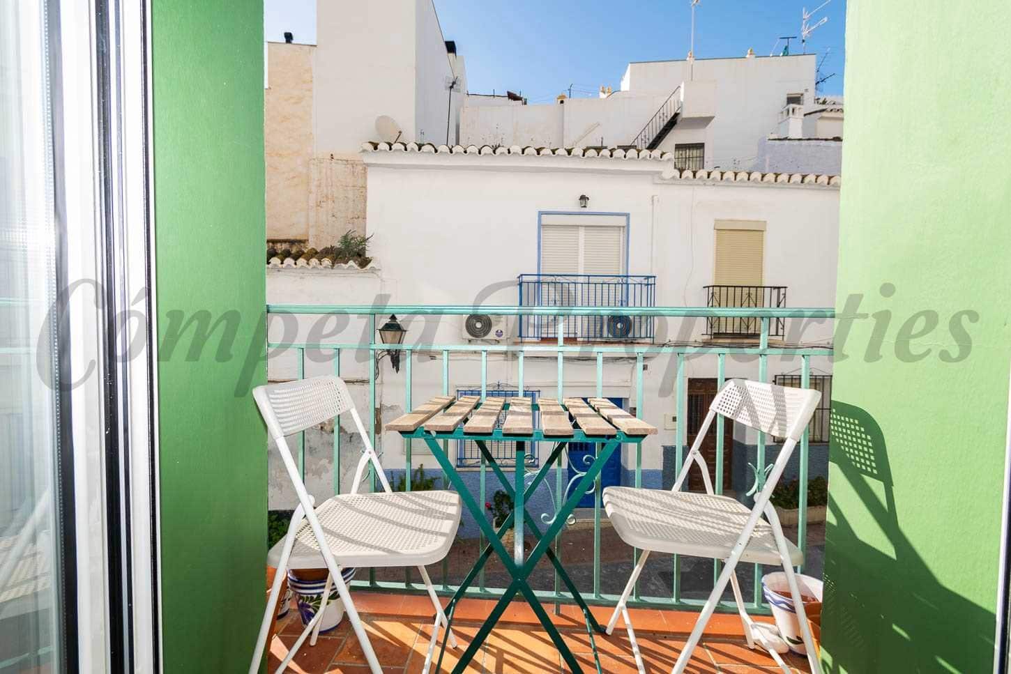3 soverom Leilighet til leie i Torrox - € 780 (Ref: 10076360)